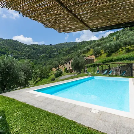 Apartamento Podere Sondino - Apt-i Cinghiali By Interhome *