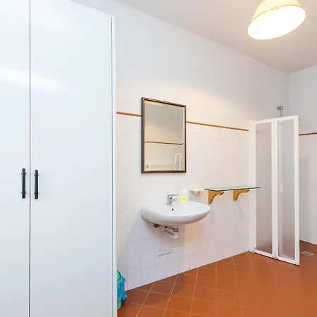Apartamento Podere Sondino - Apt-i Cinghiali By Interhome *