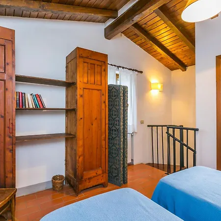 Podere Sondino - Apt-i Cinghiali By Interhome *